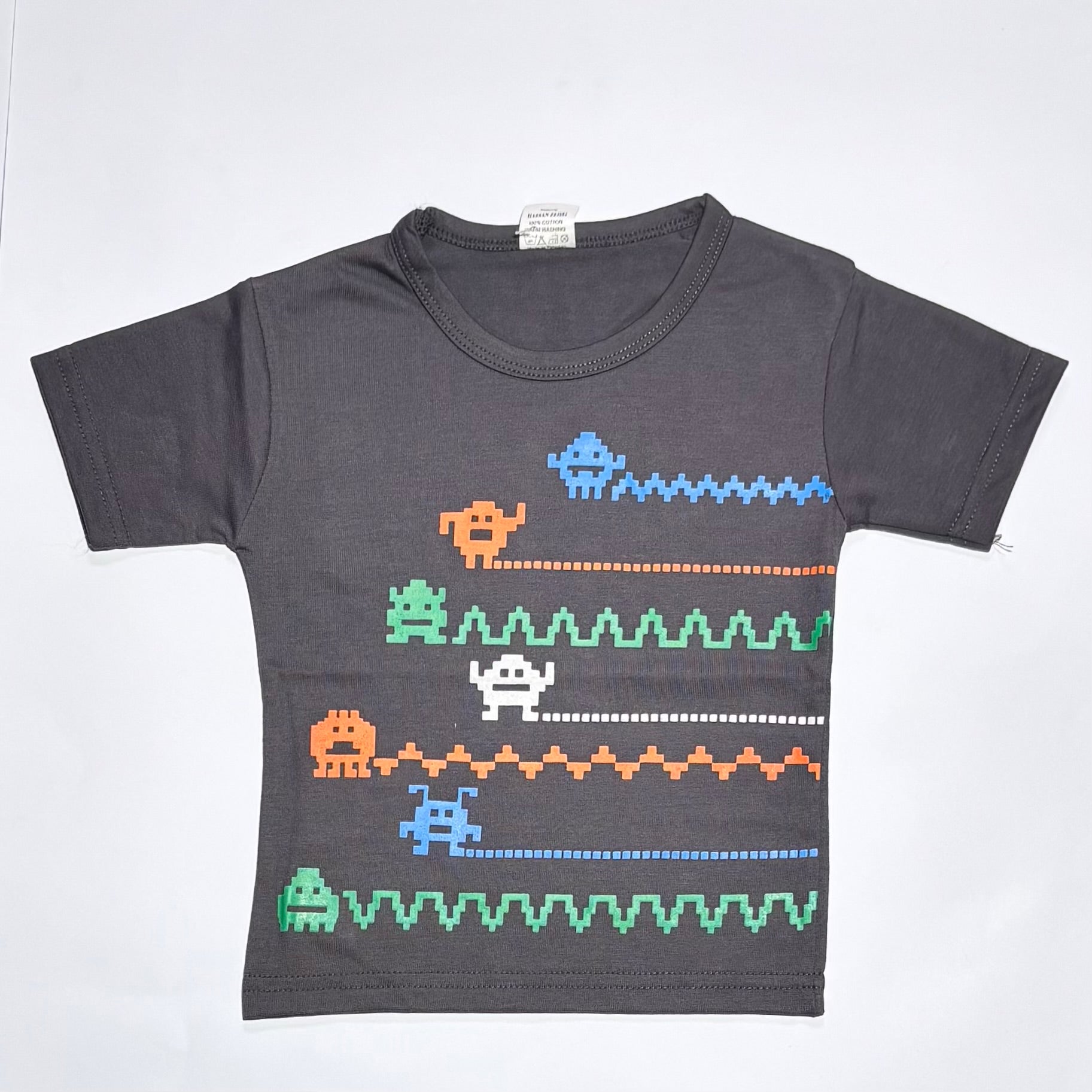 Cute robo printed half sleeves T shirt with shorts | Full suit
